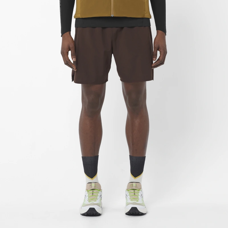 Bežecké nohavice Salomon SHKout C 2IN1 SHTS 7'' M Coffee Bean 2