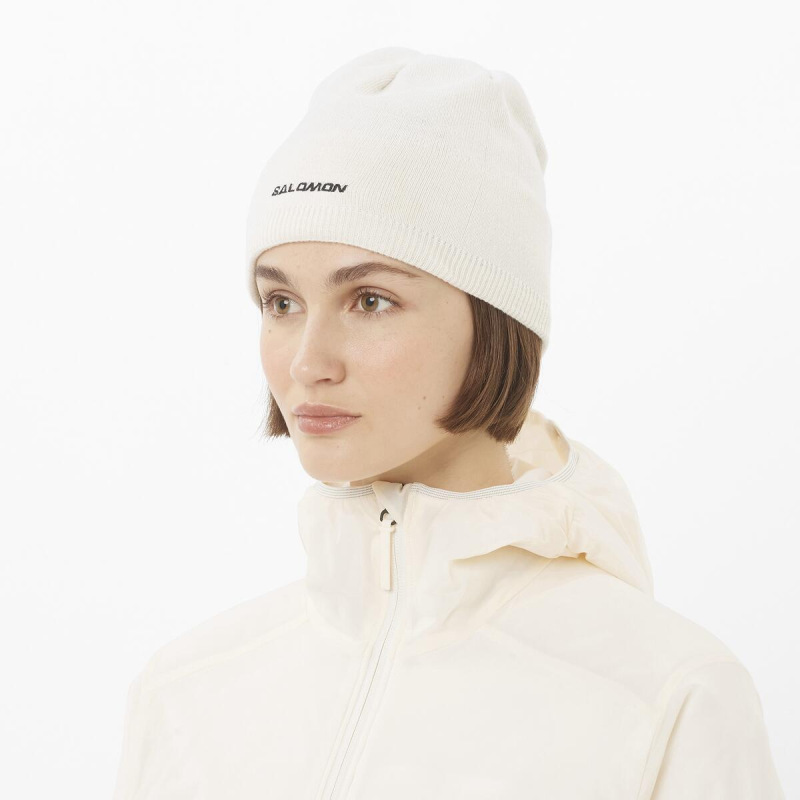 Čiapka Salomon BEANIE whisper white 2