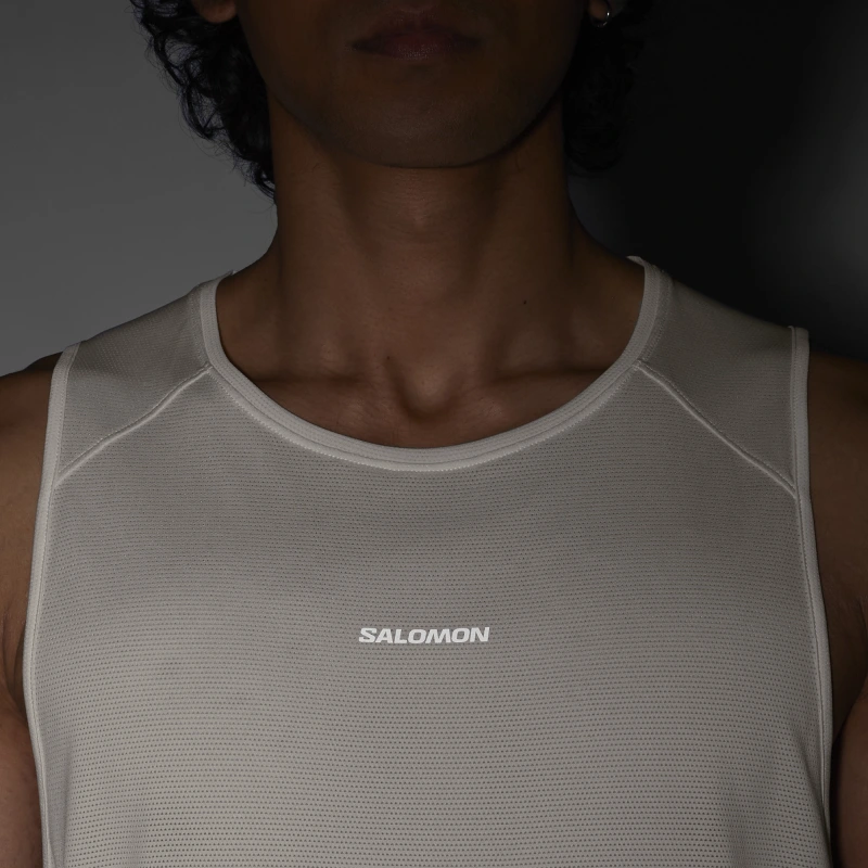 Bežecké tielko salomon SHKout CORE TANK M WHISPER WHITE 1