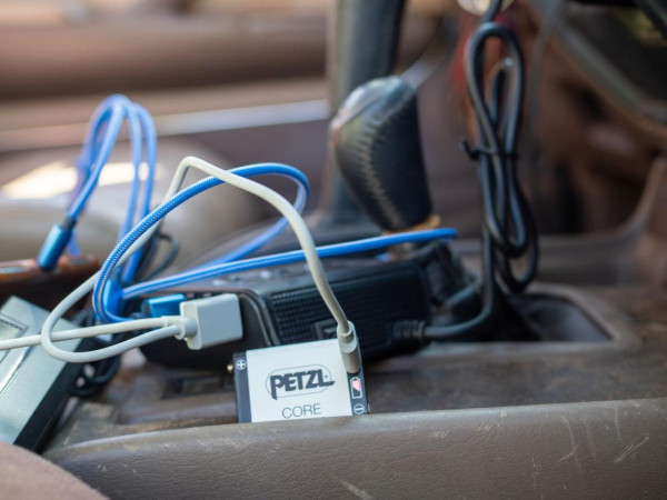 Nabíjateľná batéria Petzl ACCU CORE 4