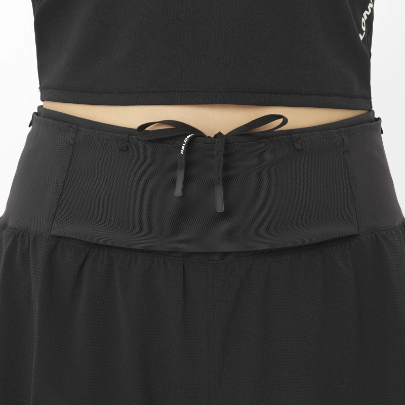 Dámske bežecké nohavice Salomon SENSE AERO 2IN1 TRAIL 5W DEEP BLACK 2