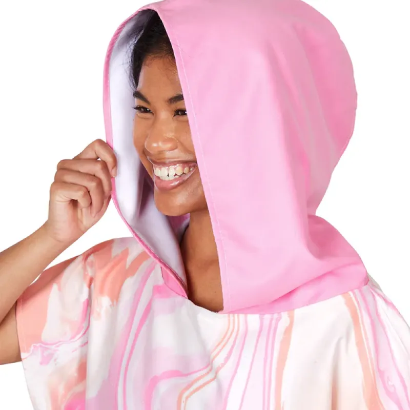 Dospelácke pončo Dock and Bay Quickdry Hooded Poncho - Marble - Peach Melba