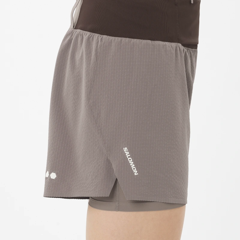 Dámske bežecké nohavice Salomon SENSE AERO 2IN1 TRAIL 5W IRON 4