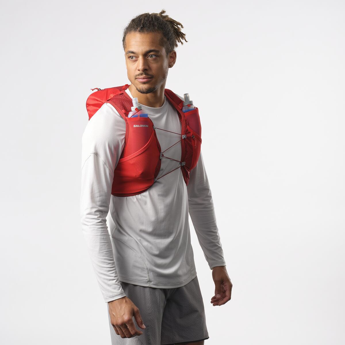 Bežecká vesta Salomon Active Skin s objemom 8l - Eshop a predajňa Salomon Bratislava