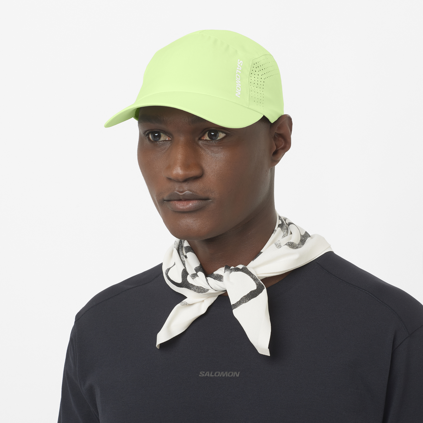 Bežecká čiapka so šiltom Salomon 