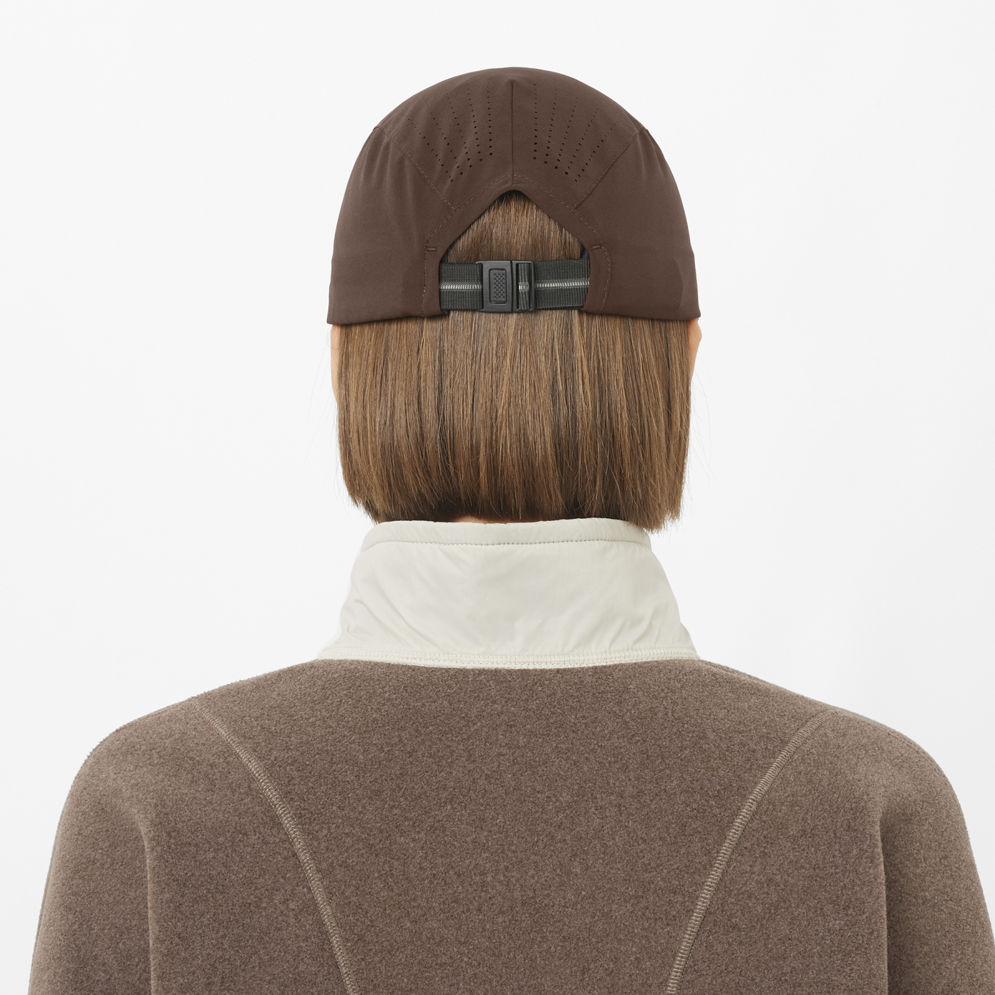 Bežecká čiapka so šiltom Salomon - Na všetky letné športové ativity