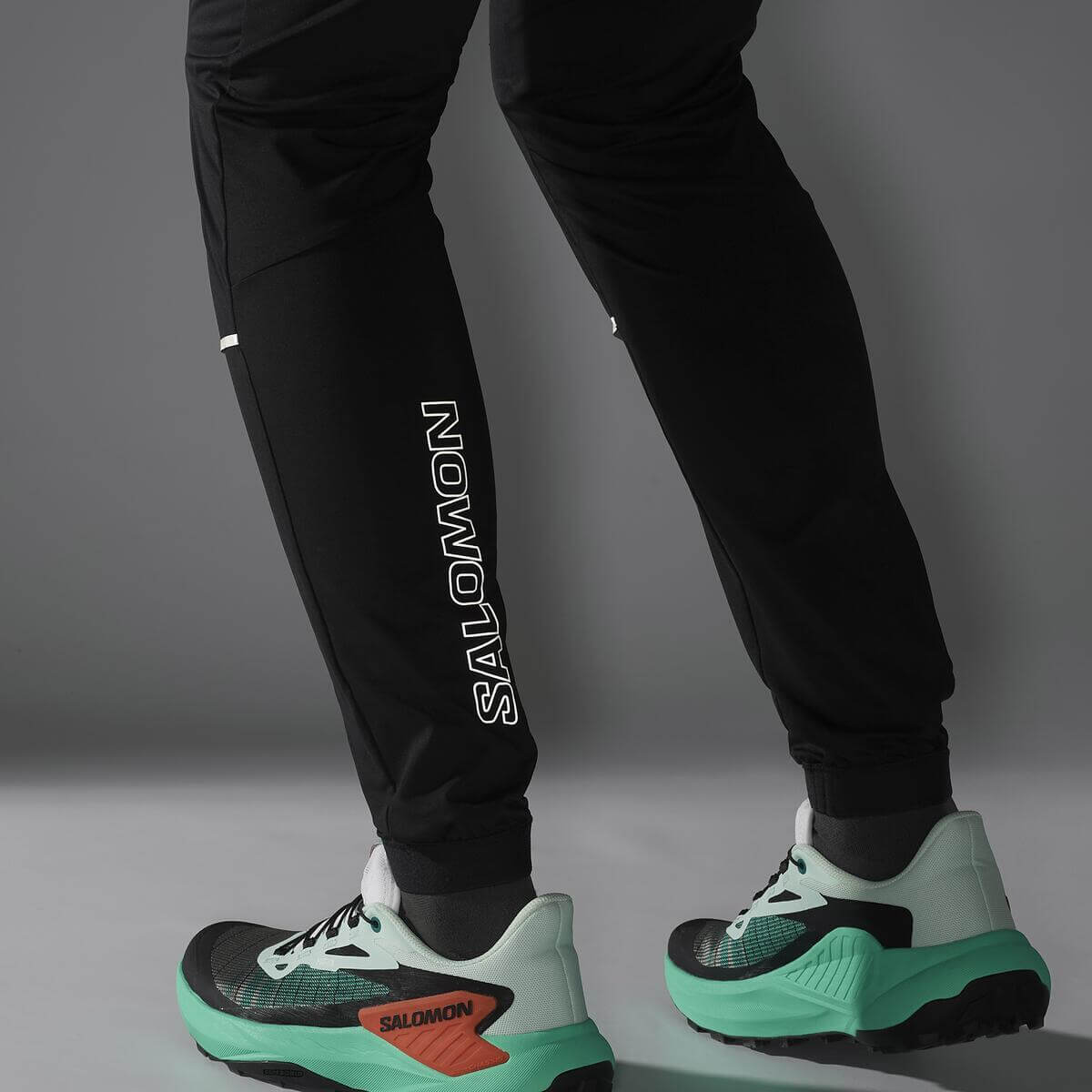 Salomon Light Shell bežecké nohavice
