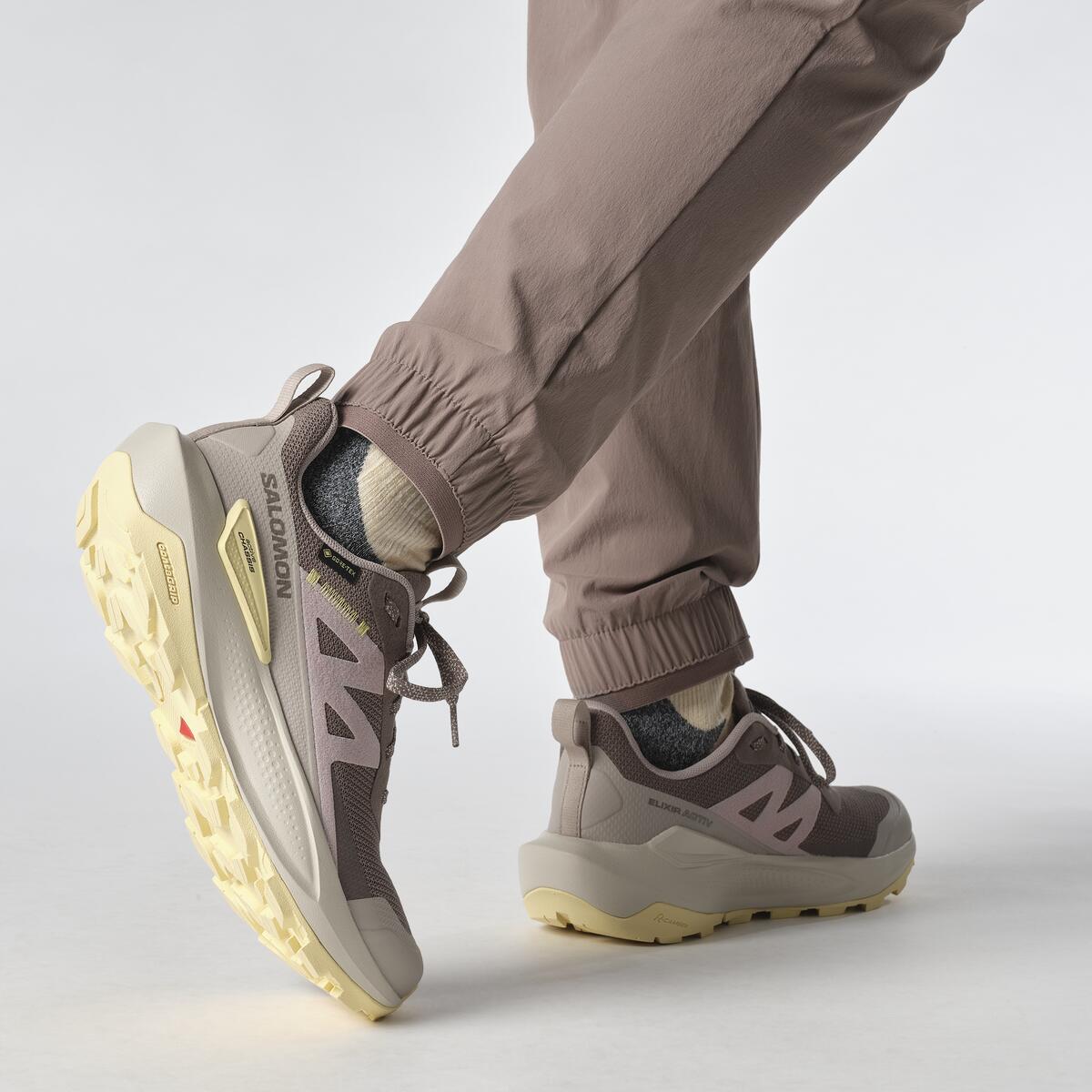 Dámska turistická obuv SALOMON ELIXIR ACTIV GTX W