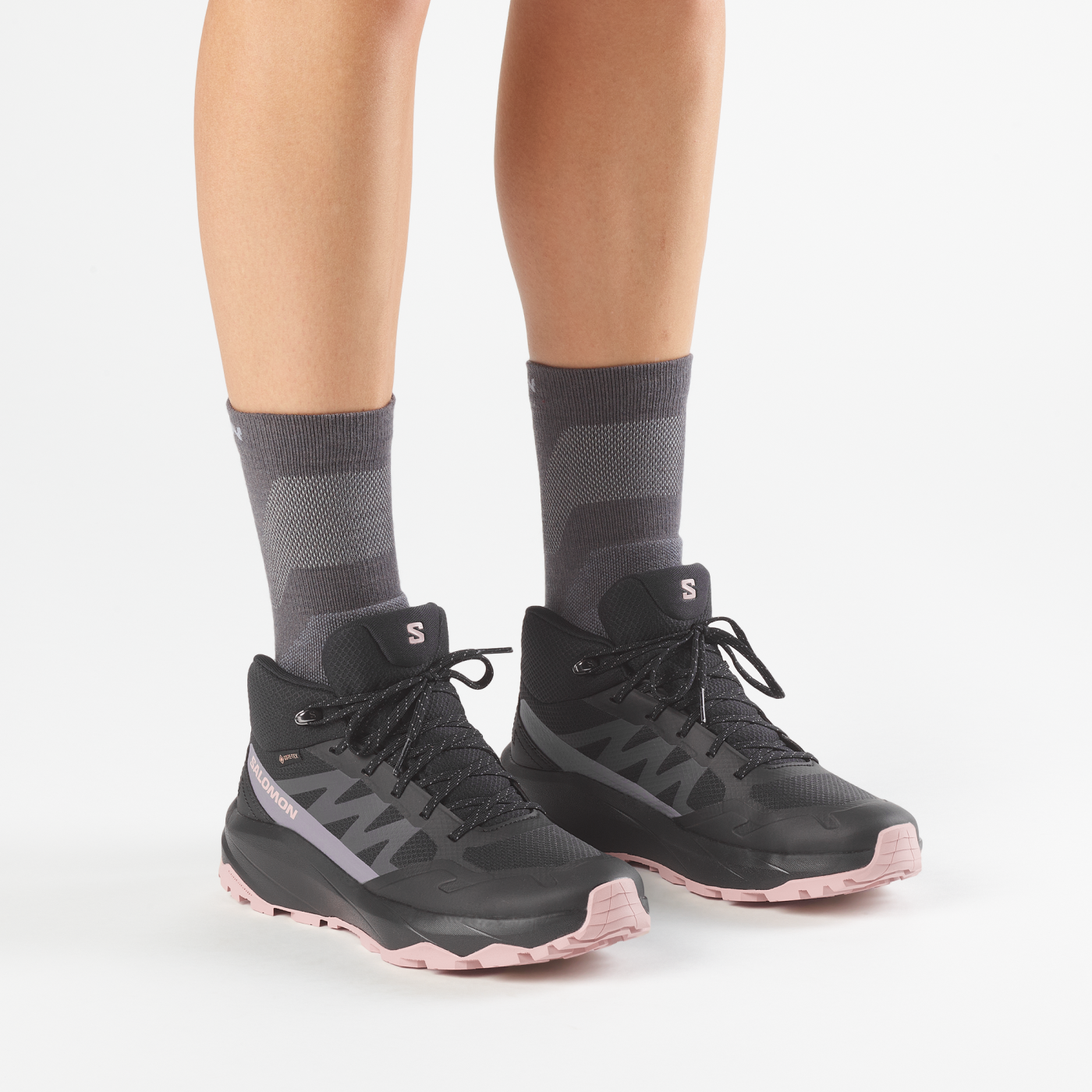 Dámska turistická obuv Salomon Outscape Mid GORE-TEX – Sansport Bratislava