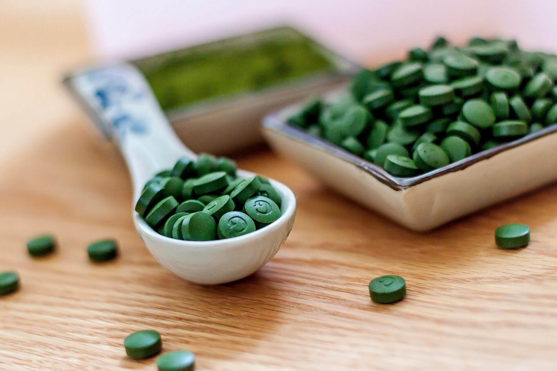 zelena chlorela gw green ways tabletky ucinky zdravie bio cena 