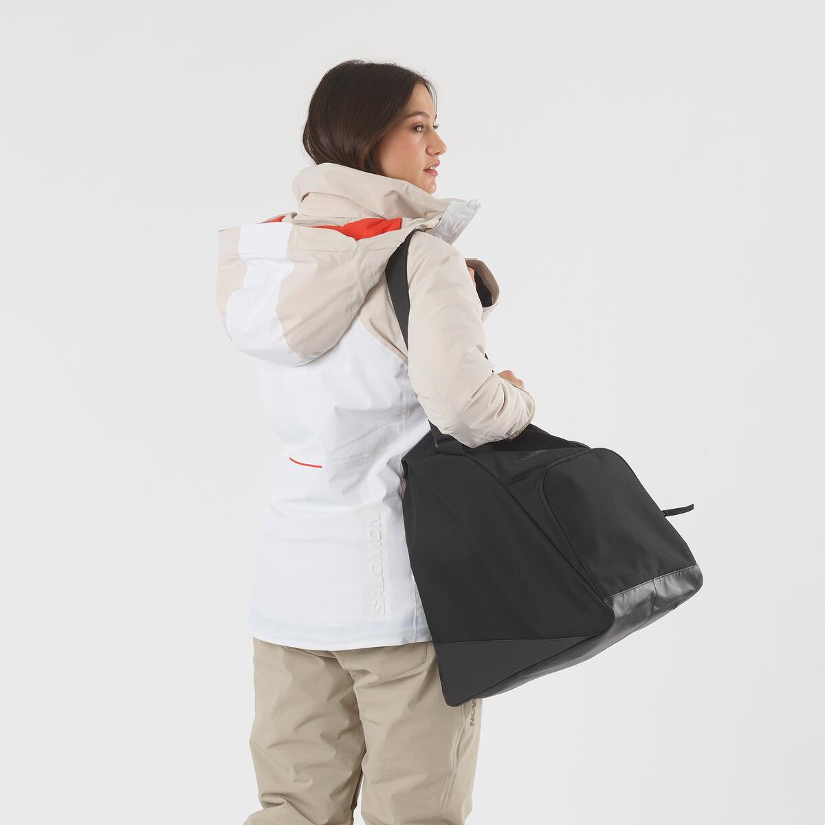 Salomon ORIGINAL GEARBAG Jednoduchá, odolná a intuitívna taška na tvoje lyžiarske topánky a výbavu.